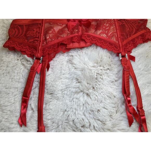 Honey Birdette SAVANNAH❤️ Red Floral Lace Garter Suspender Belt Small - Picture 3 of 6